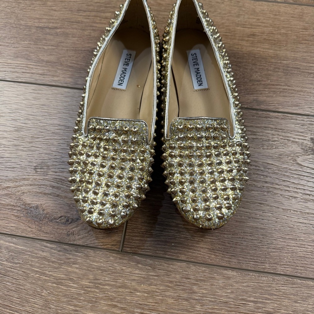 Steve Madden Studlyy Gold Glitter Spike Studded Loafers Size 8 M Dressy Workwear